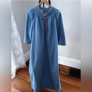 Light Blue Vintage Evelyn Pearson Long Robe with Lavender Trim